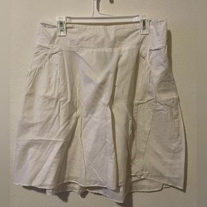 Mossimo White Skirt with Pockets Large